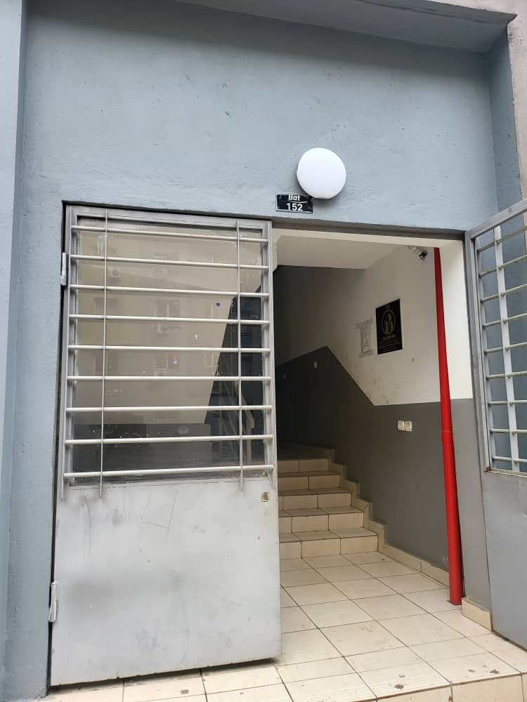 Appartement 4 pièces, Abidjan Locodjro – Cité ADDOHA