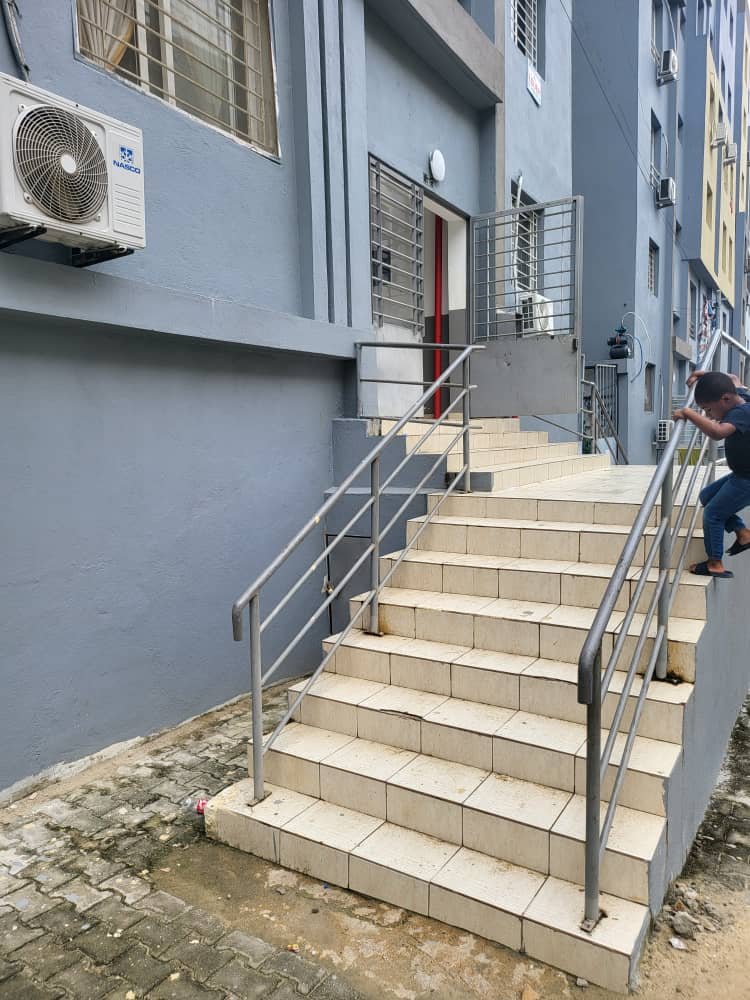 Appartement 4 pièces, Abidjan Locodjro – Cité ADDOHA